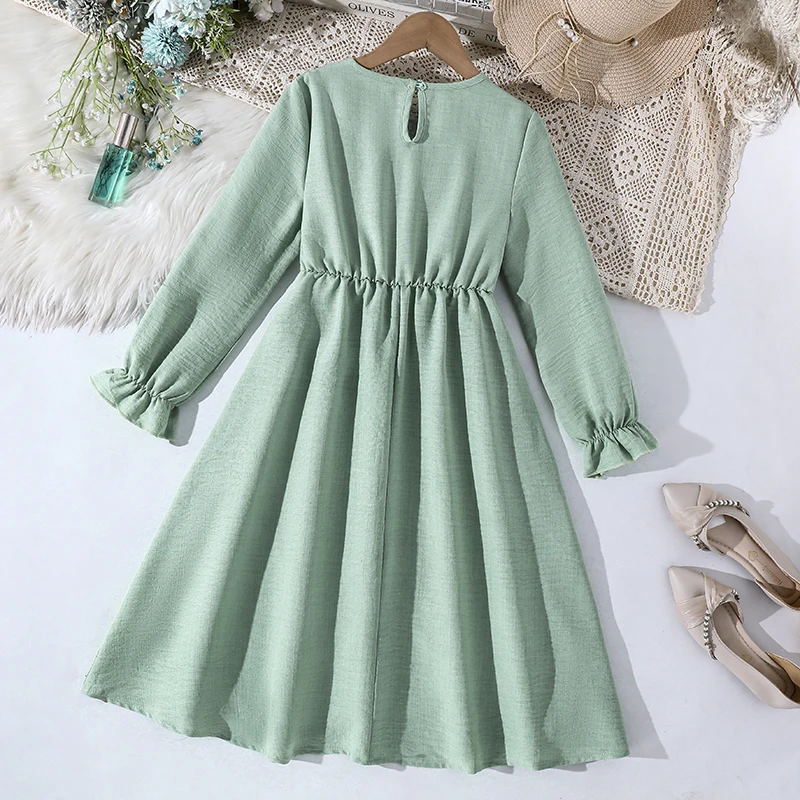 Frühlingskleid für Teenager-Mädchen, strukturiertes Midikleid, Schlüssellochverschluss hinten, elastische Taille, ausgestellter Saum, lange Ärmel, lässiges, einfarbiges Kinderkleid – Detail 3