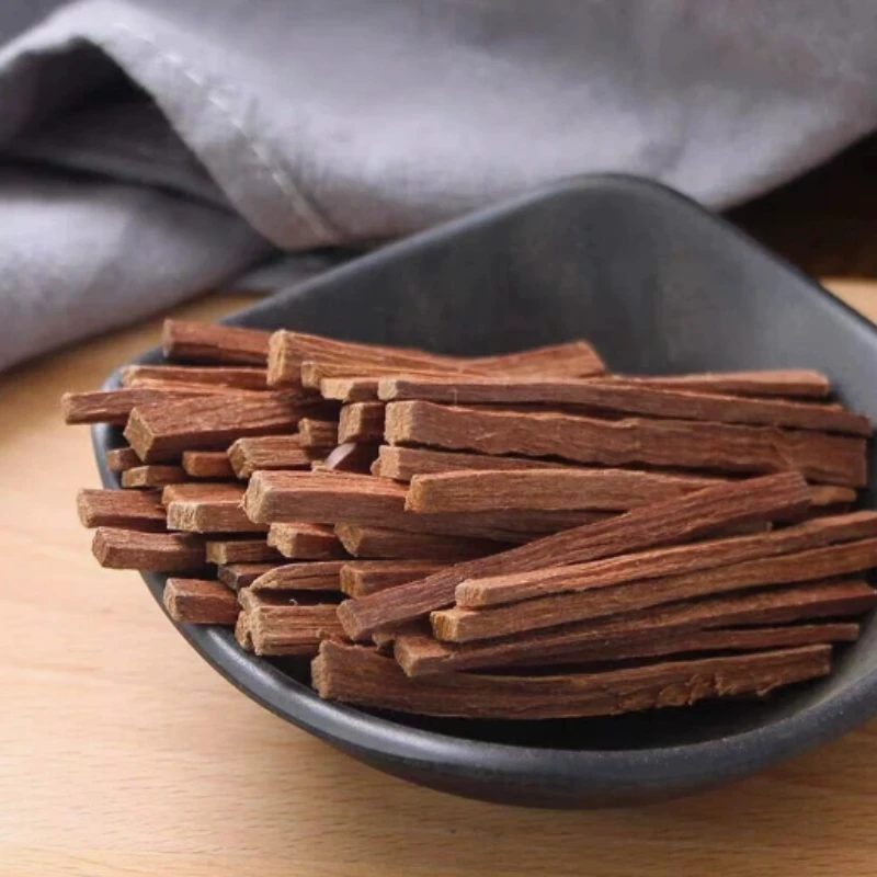Bâtonnets de bois de santal naturel 50g – Parfum naturel, bois fendu à la main, pour purification, guérison, méditation, soulagement du stress, aromathérapie