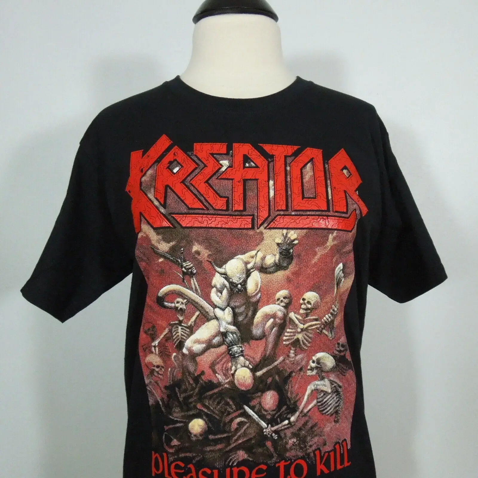 

. Футболка KREATOR Pleasure To Kill S SMALL, черная