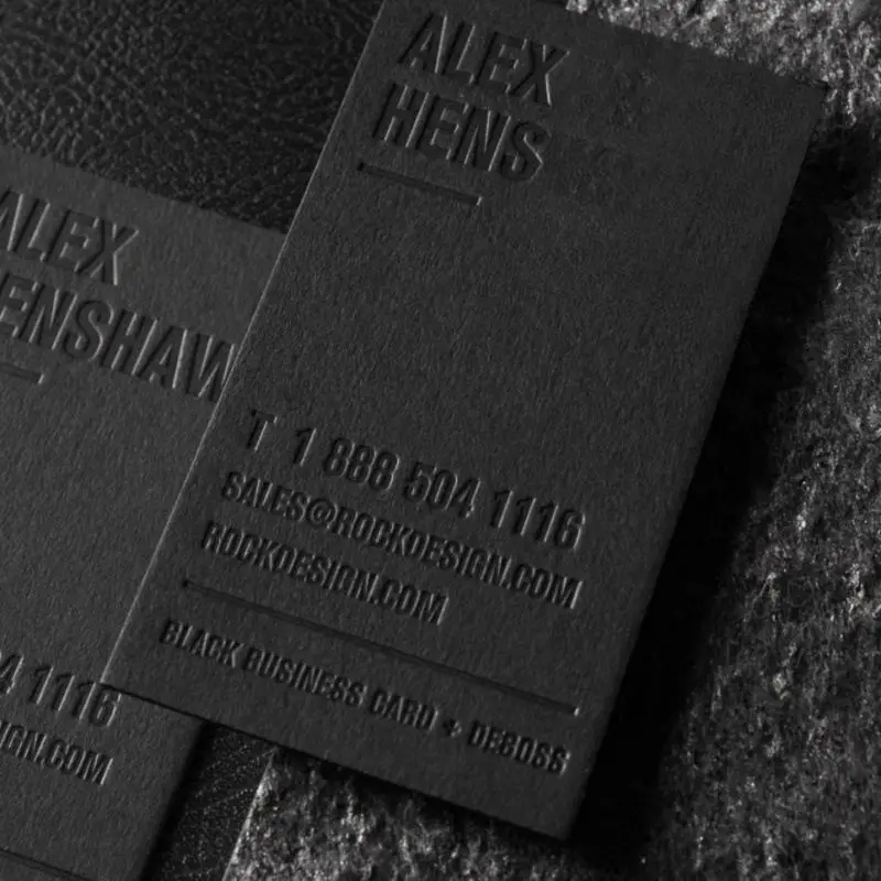 tarjeta-de-presentacion-de-lujo-personalizada-con-relieve-3d-impresion-de-logotipo-personalizado-en-carton-tarjeta-de-presentacion-de-papel-de-algodon-negro-con-relieve