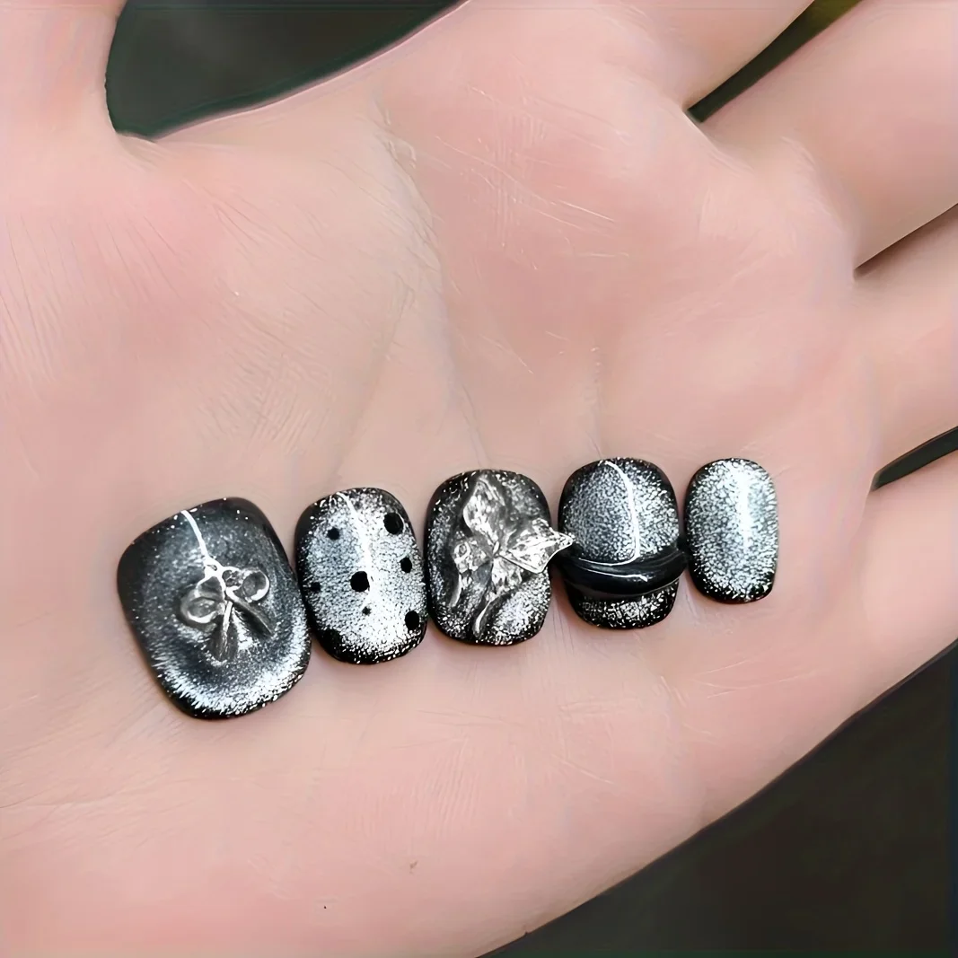 

10 шт., нажмите на ногти ручной работы «кошачий глаз» с металлическим бантом, серебристо-серый блестящий короткий лестничный дизайн, полное покрытие, типсы для ногтей для женщин
