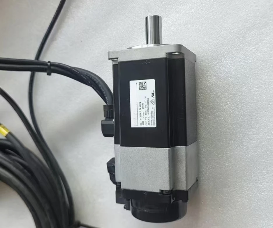 

Applicable to R88M-W/1M/KE/K/G05030/10030/20030/40030/75030H/T-BS2-Z/-B