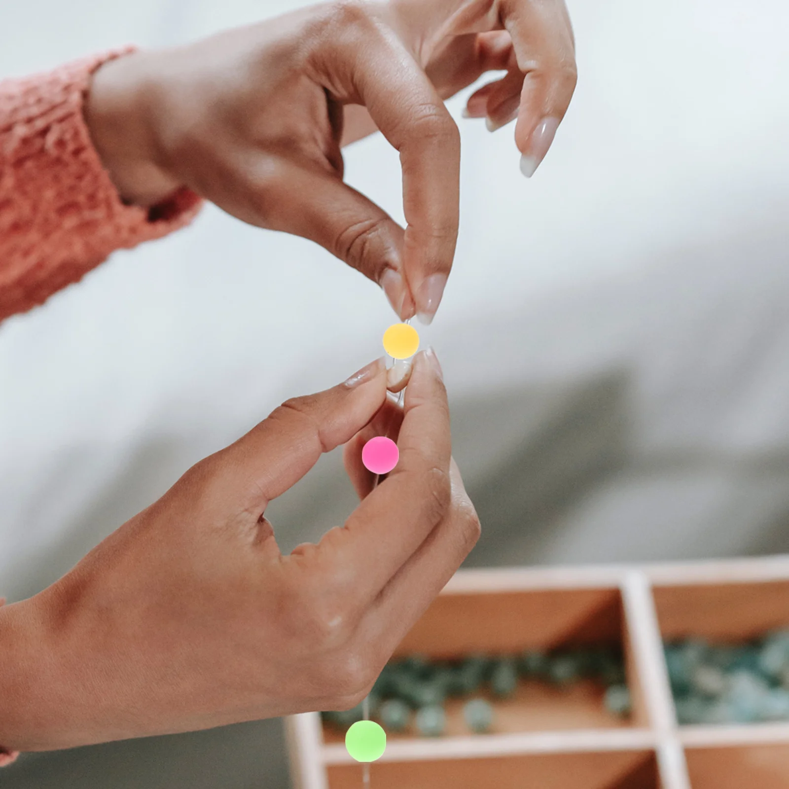 

80Pcs Silicone Glow in The Dark Beads DIY Bracelet Necklace Jewelry Making Round Beads Hair Accessory Making Accessories