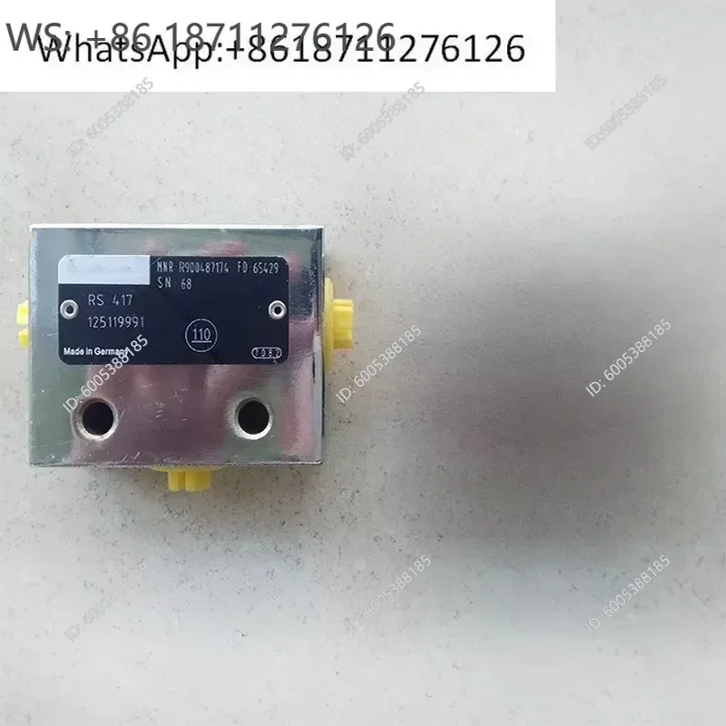 1PCS Shuttle valve RS417 pump truck shuttle valve RS417