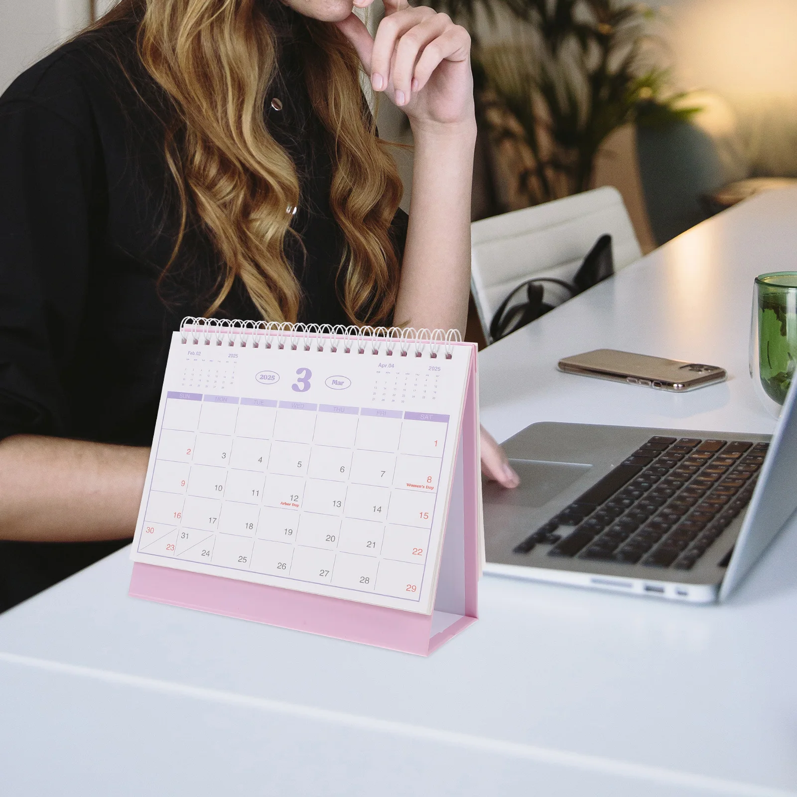 

English Version Desk Calendar Daily 2025 Standing Flip for Classroom Aesthetic Office Cute Small
