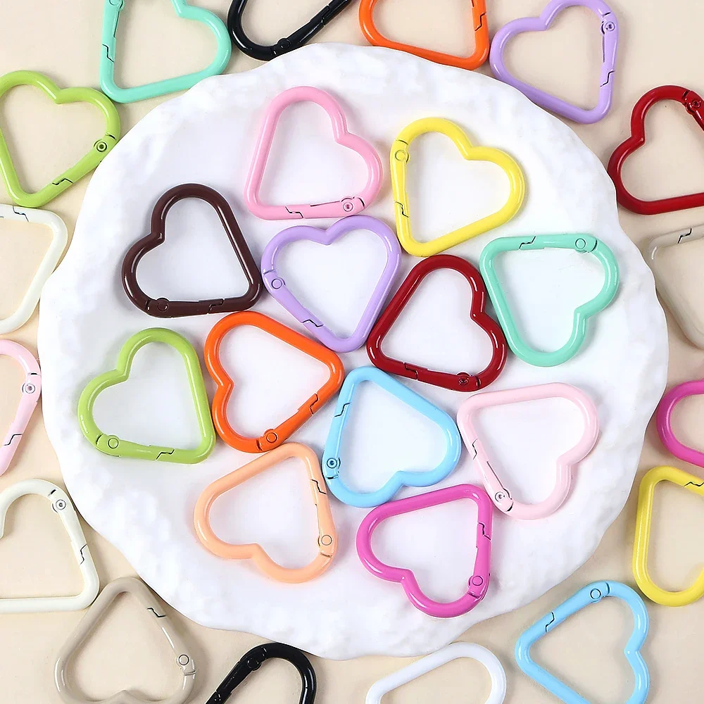 1pcs Metal Heart Spring Clasp Openable Love Shaped Carabiner Keychain Clips Hook Dog Chain DIY Jewelry Buckles Connector