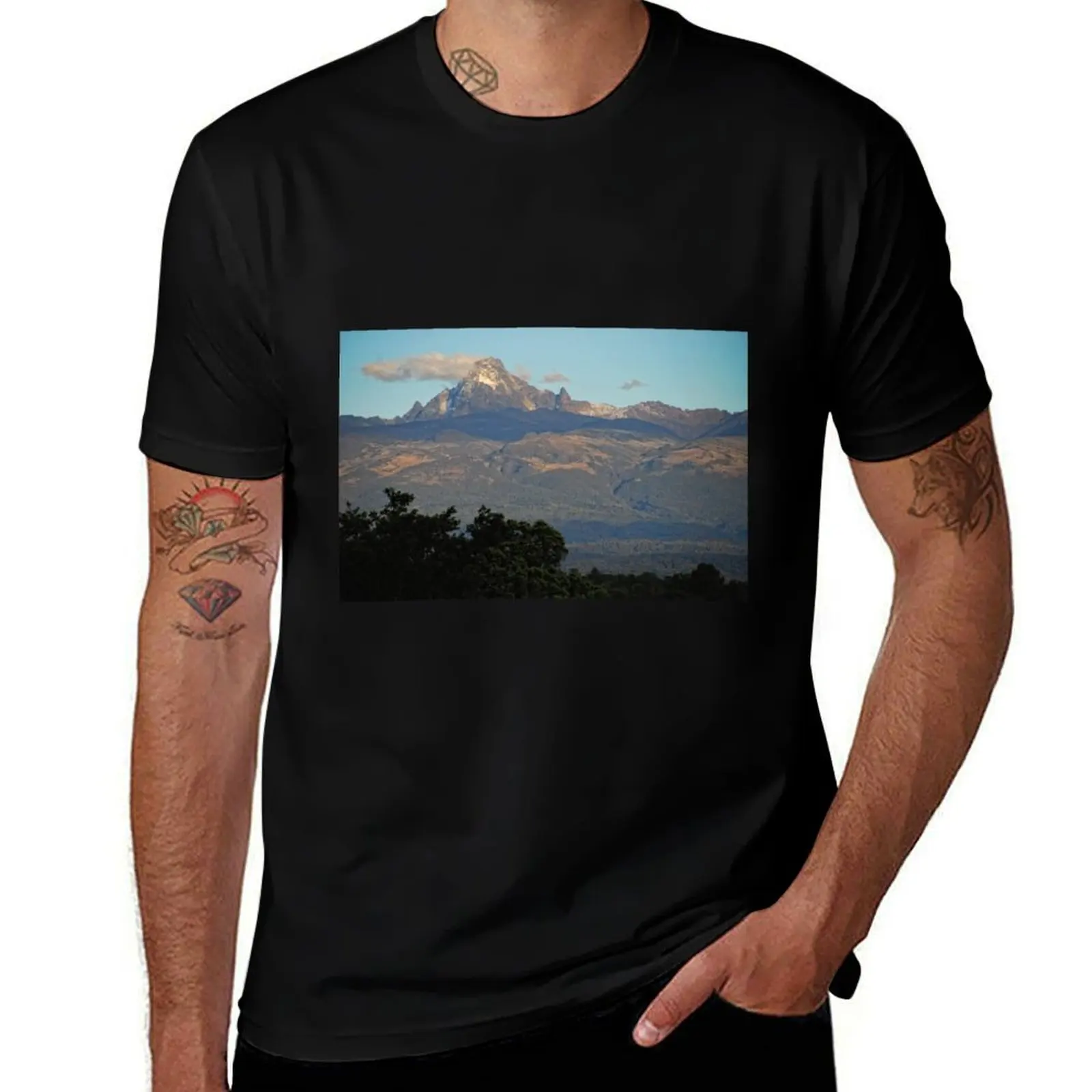 

Mount Kenya T-Shirt T-shirts man summer top vintage anime clothes mens graphic t-shirts anime