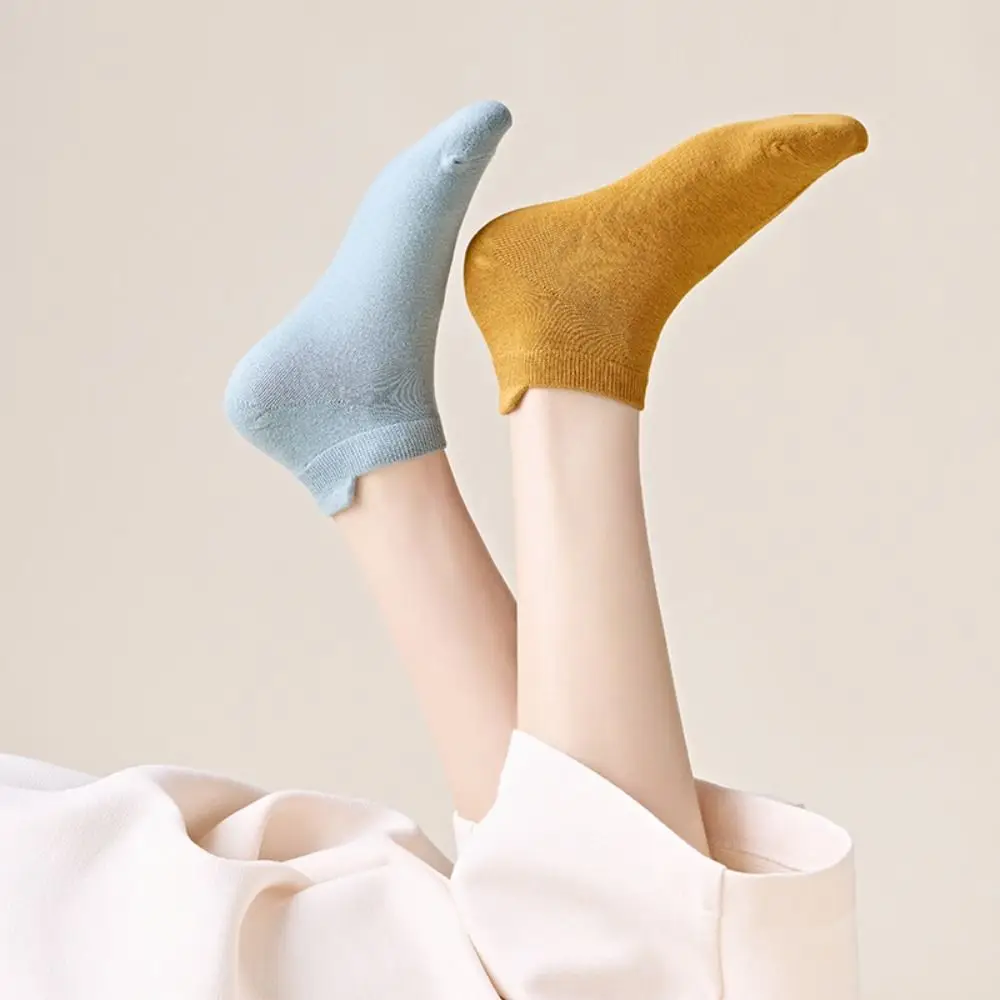 

10 пар повседневных невидимых носков-лодочек ярких цветов Harajuku, сетчатые короткие носки в корейском стиле, повседневные дышащие женские носки с подтяжкой ушей