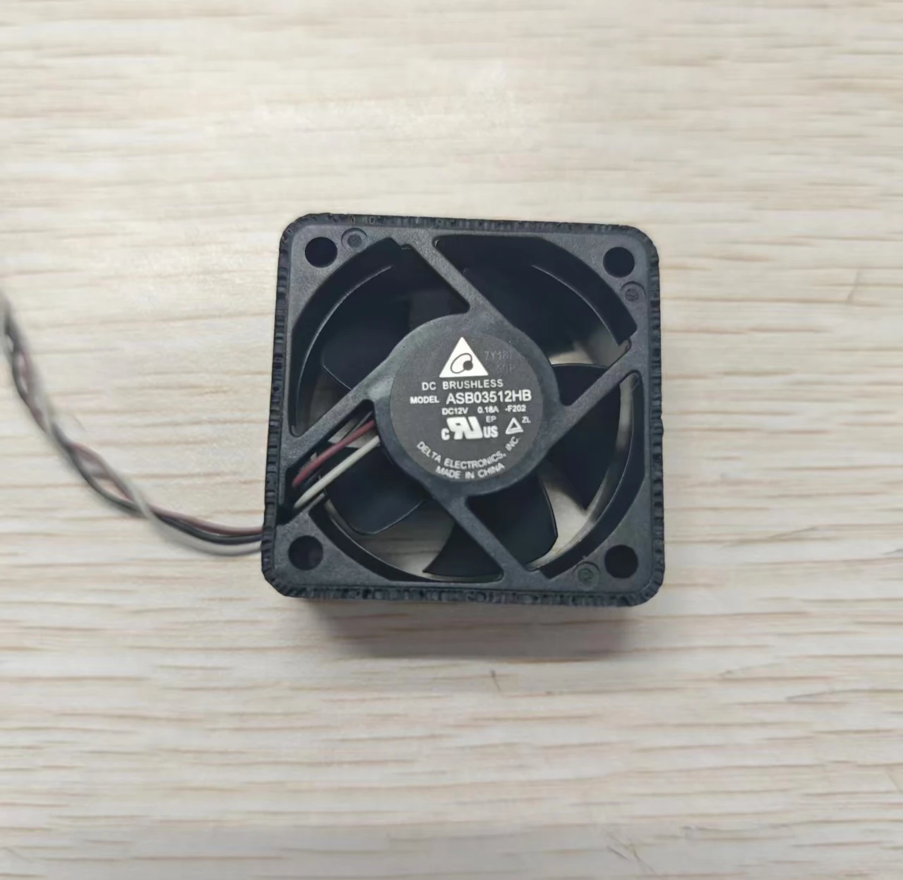 ASB03512HB-F00 BLDC DC NEW ORIGINAL High Quality Fan