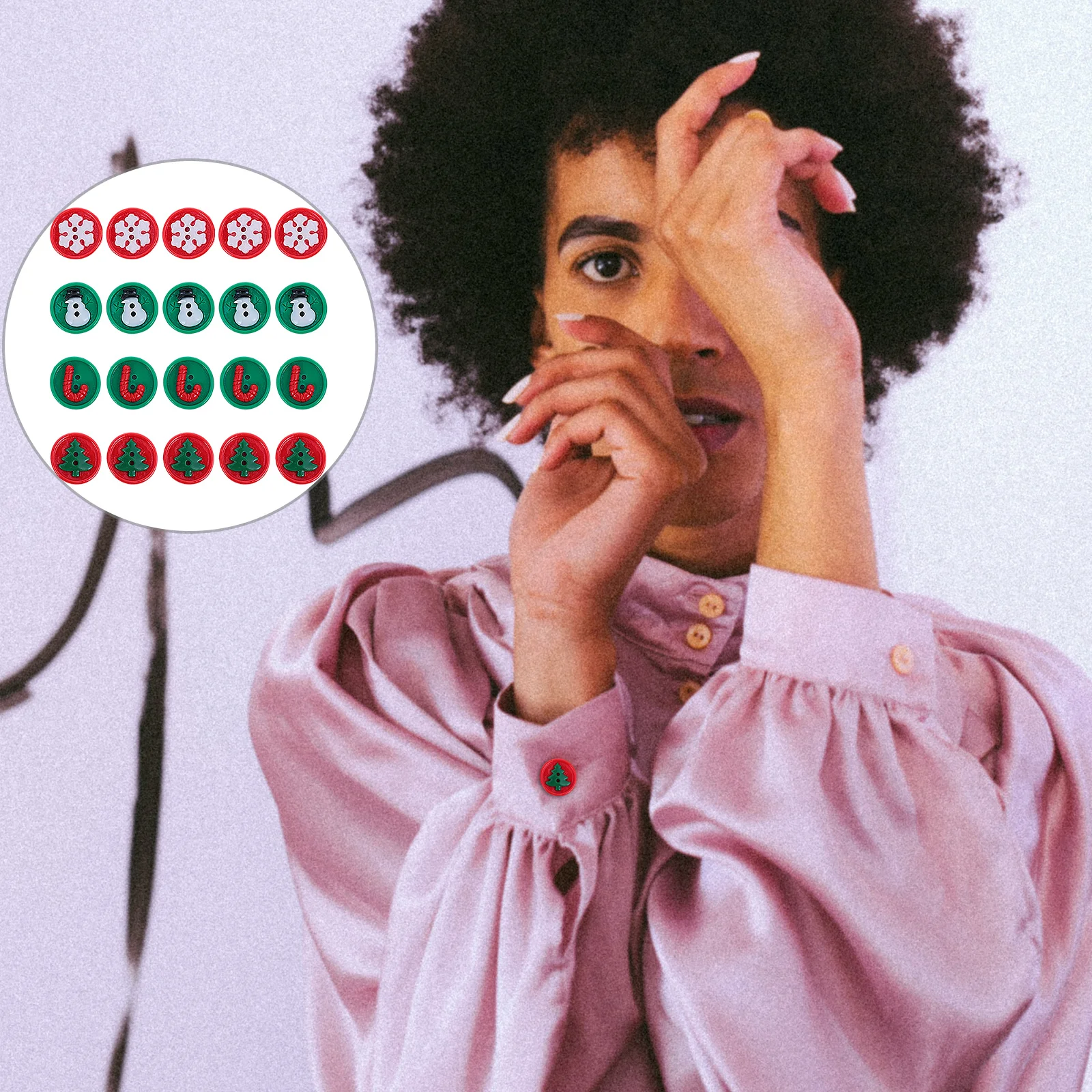 

20Pcs Christmas Pattern Buttons High Quality Plastic DIY Sewing Accessories Xmas Decorative Buttons for Clothes Cards Making