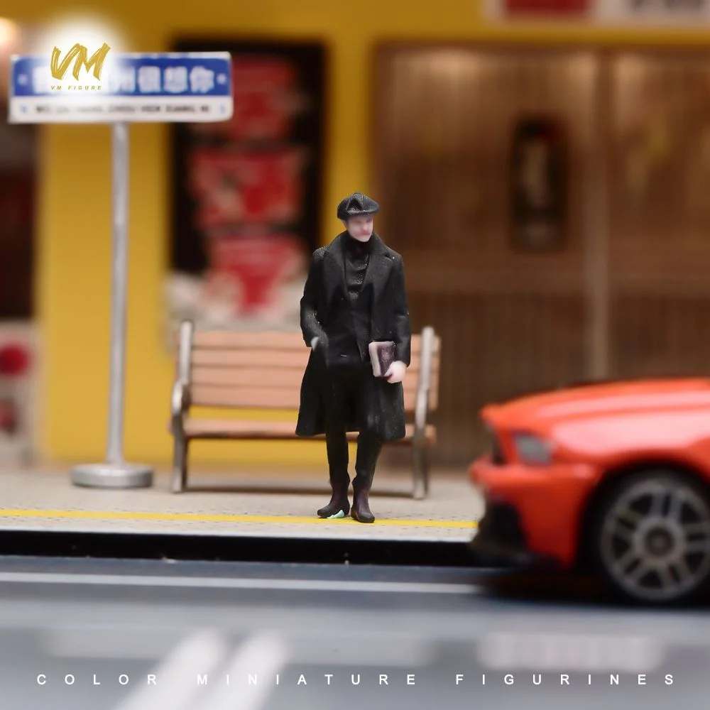 VM 1:64 British Style Male Mini Resin Figure Miniature Scene Model 3D Color Print Figure Desktop Ornament Mini Photography Prop
