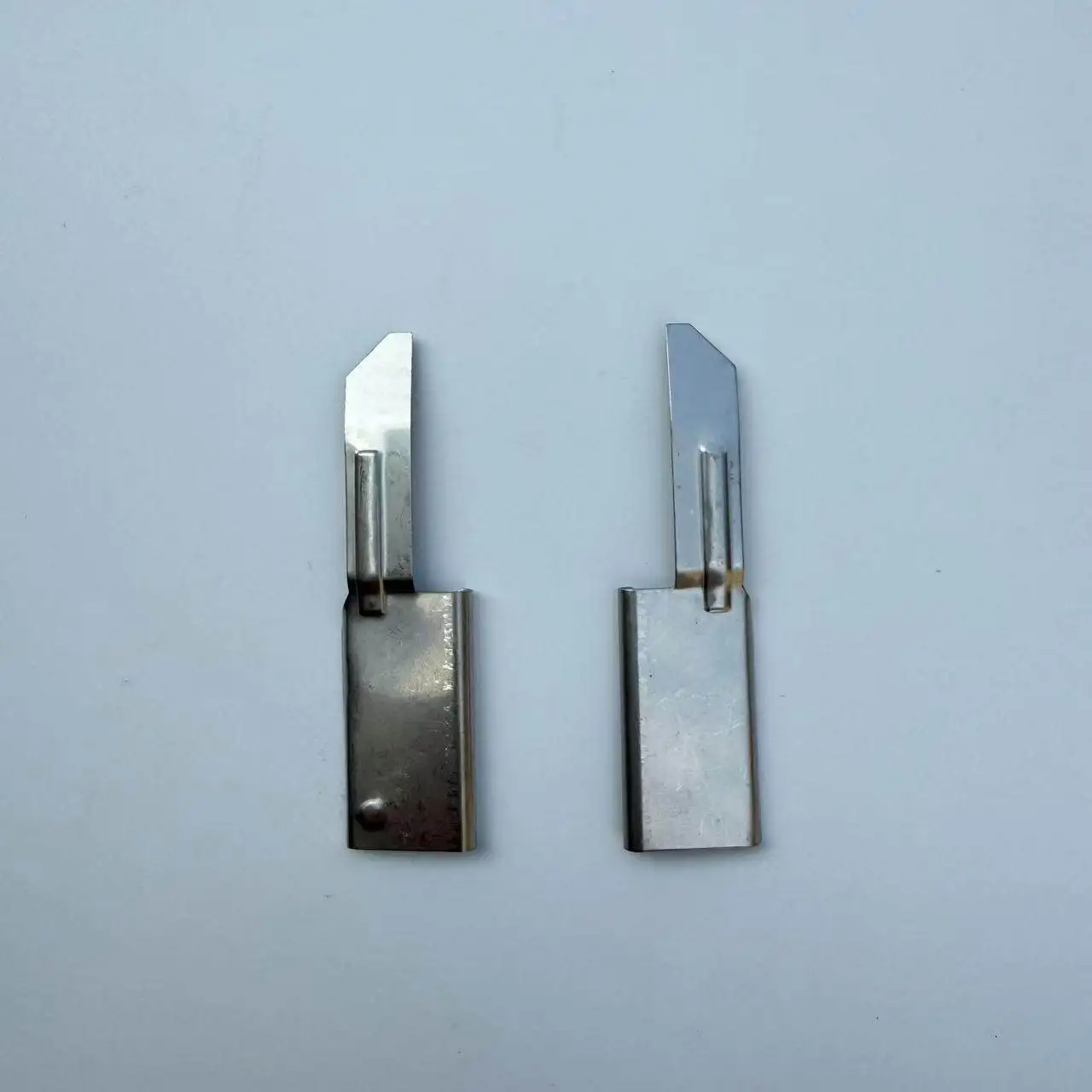 

2 шт. вязальные иглы-направители для вязальных машин Brother Kr838, Kr850, Kr830