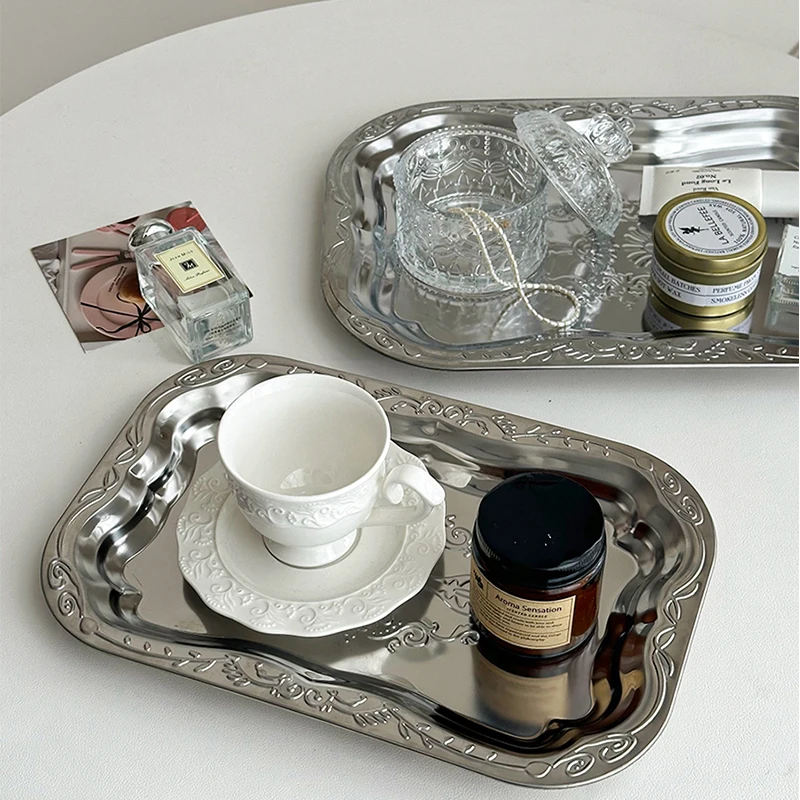 Bandeja Rectangular de acero inoxidable, plato para servir frutas de Metal en relieve Vintage para nueces, pasteles, postres, exhibición decorativa