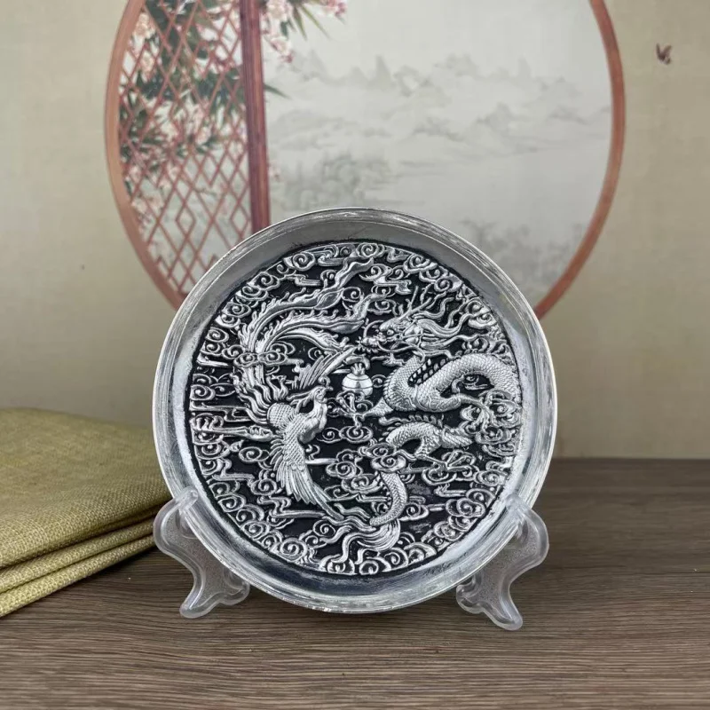 Miscellaneous items: Gilt silver plate with dragon and phoenix motifs, a treasure for home protection, featuring the five zodiac