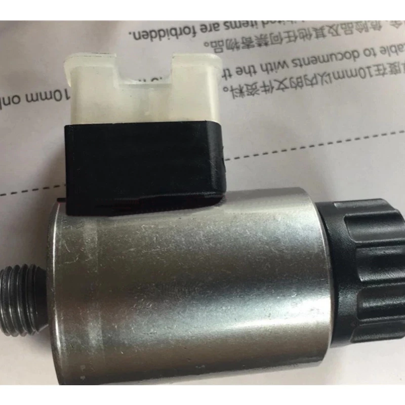 traveling solenoid valve 24v12 coal slurry pump truck Rotary drilling machine power head coil 902603456 R902602646