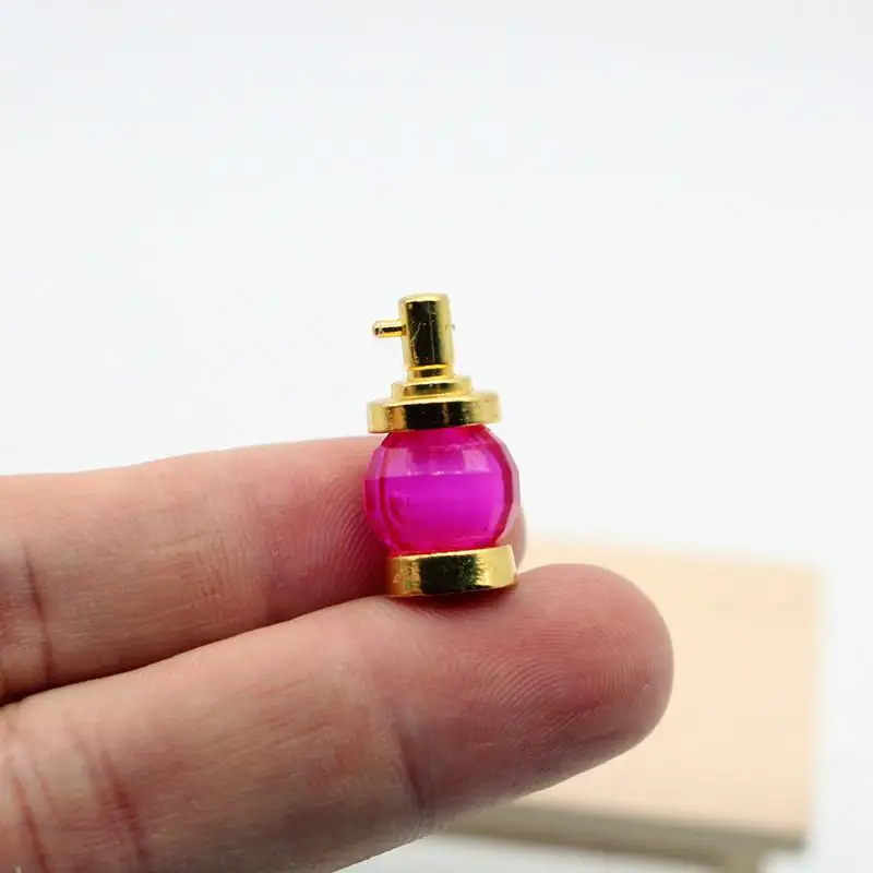 4PCS 1:12 Dollhouse Miniature Alloy Perfume Model Funiture Accessories For Doll House Decor Kids Pretend Play Toys Gift