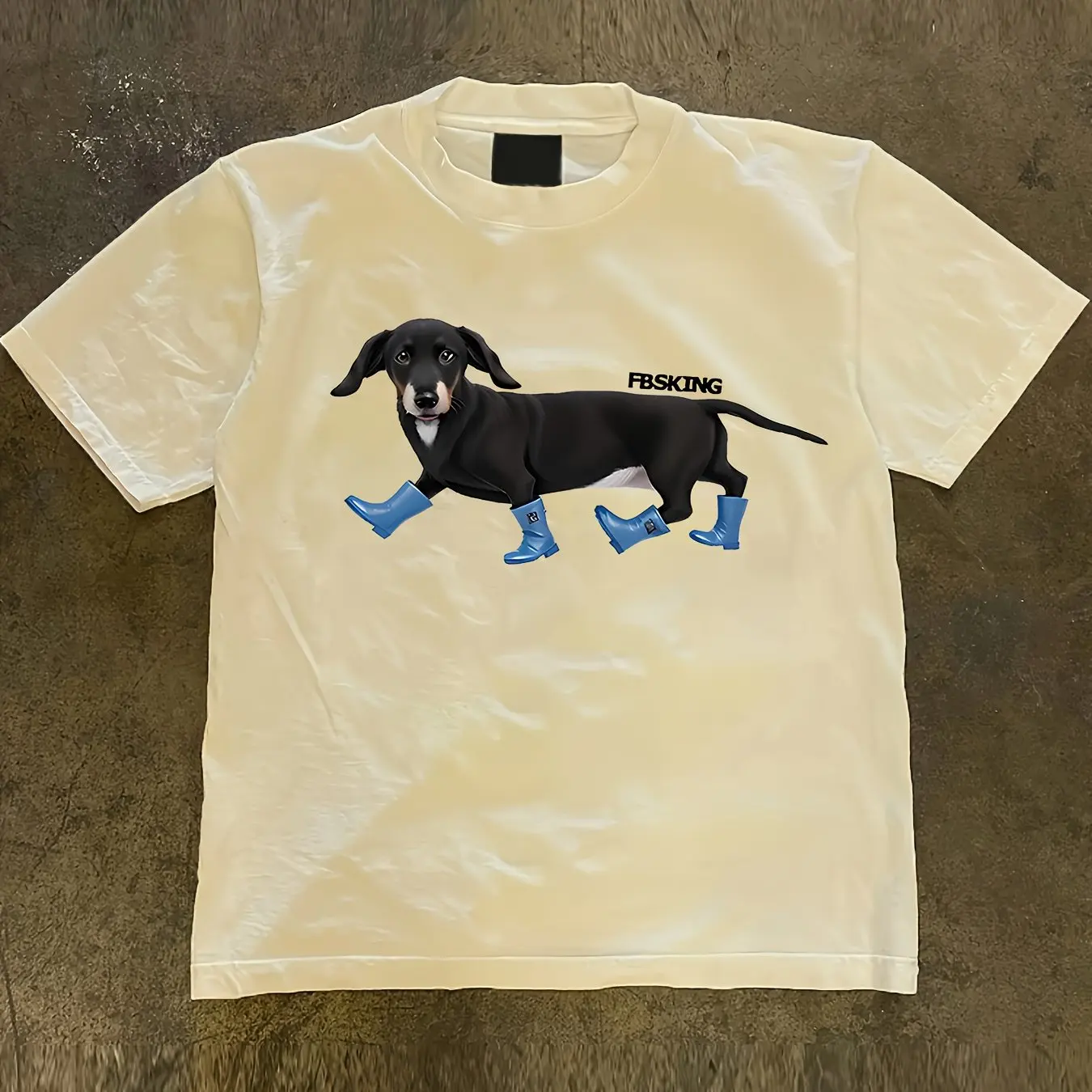 أحذية المطر الرجالية القطنية البسيطة للارتداء باللون الأسود على الطراز الإبداعي مطبوعة ناعمة ومريحة للشارع الهيب هوب يوميًا بأكمام قصيرة ورقبة دائرية