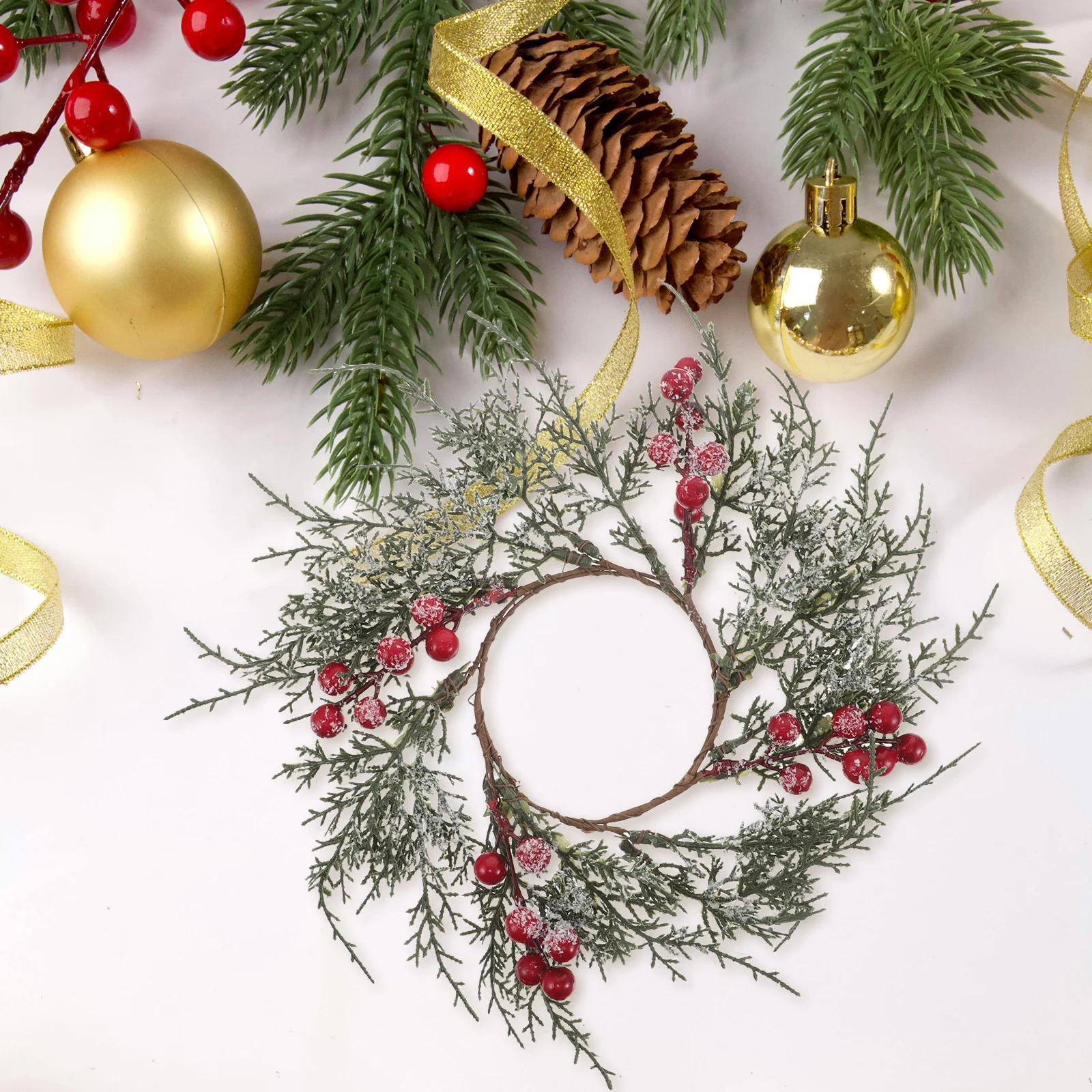 

4Pcs Christmas Rings Wreath Frosted Pine Needles Red Berries Holiday Centerpiece Decor Rings Wreaths Christmas