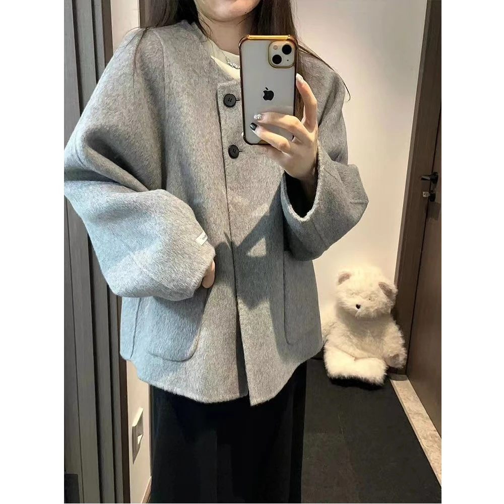 

2025 Early Autumn Hepburn Sle ey Woolen Coat ort Women's Jaet Korean Version Commute Polyester Fiber Long Sve