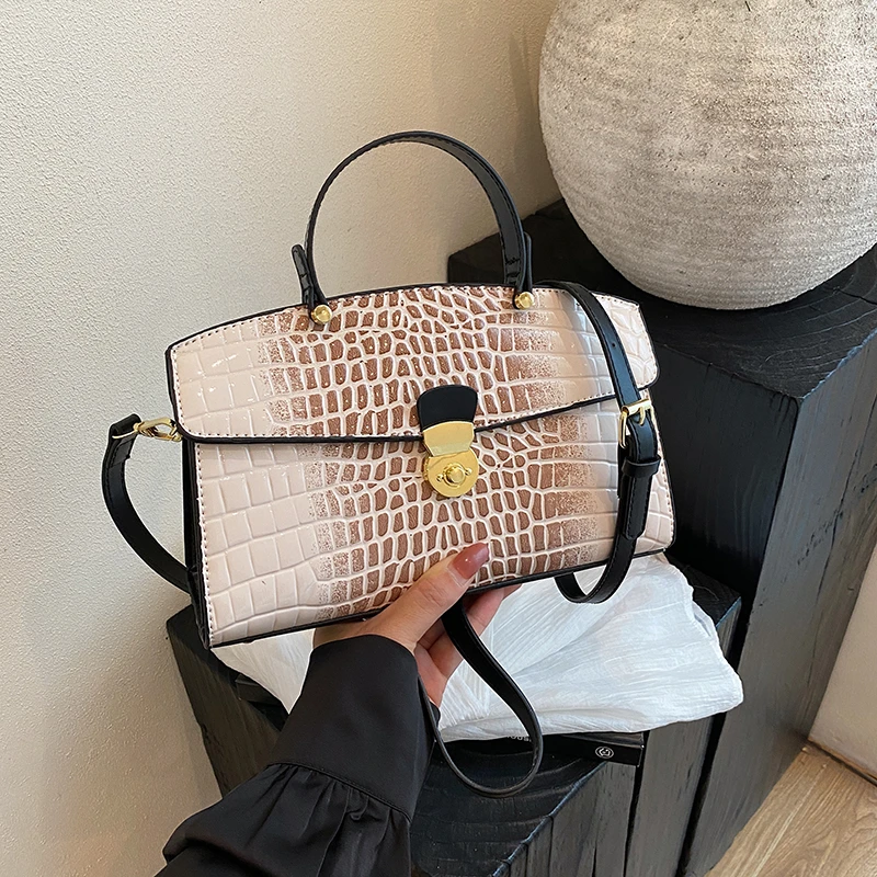 

Fashionable Leather Crossbody Bag Women's Luxury Designer Shoulder Handbag Tote Purse Ladies Elegant Brand Accessory