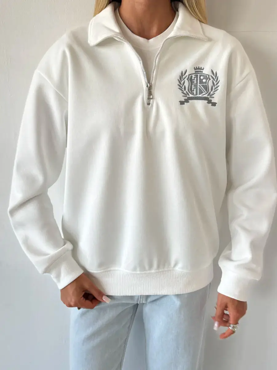 เสื้อสเวตเชิ้ตพิมพ์ลายตัวอักษรสไตล์เรโทรแบบอเมริกันคลาสสิก ปกคอปกแบบพับได้ ซิปครึ่งตัว เสื้อเชิ้ตลำลองสไตล์วิทยาลัยสำหรับผู้หญิง