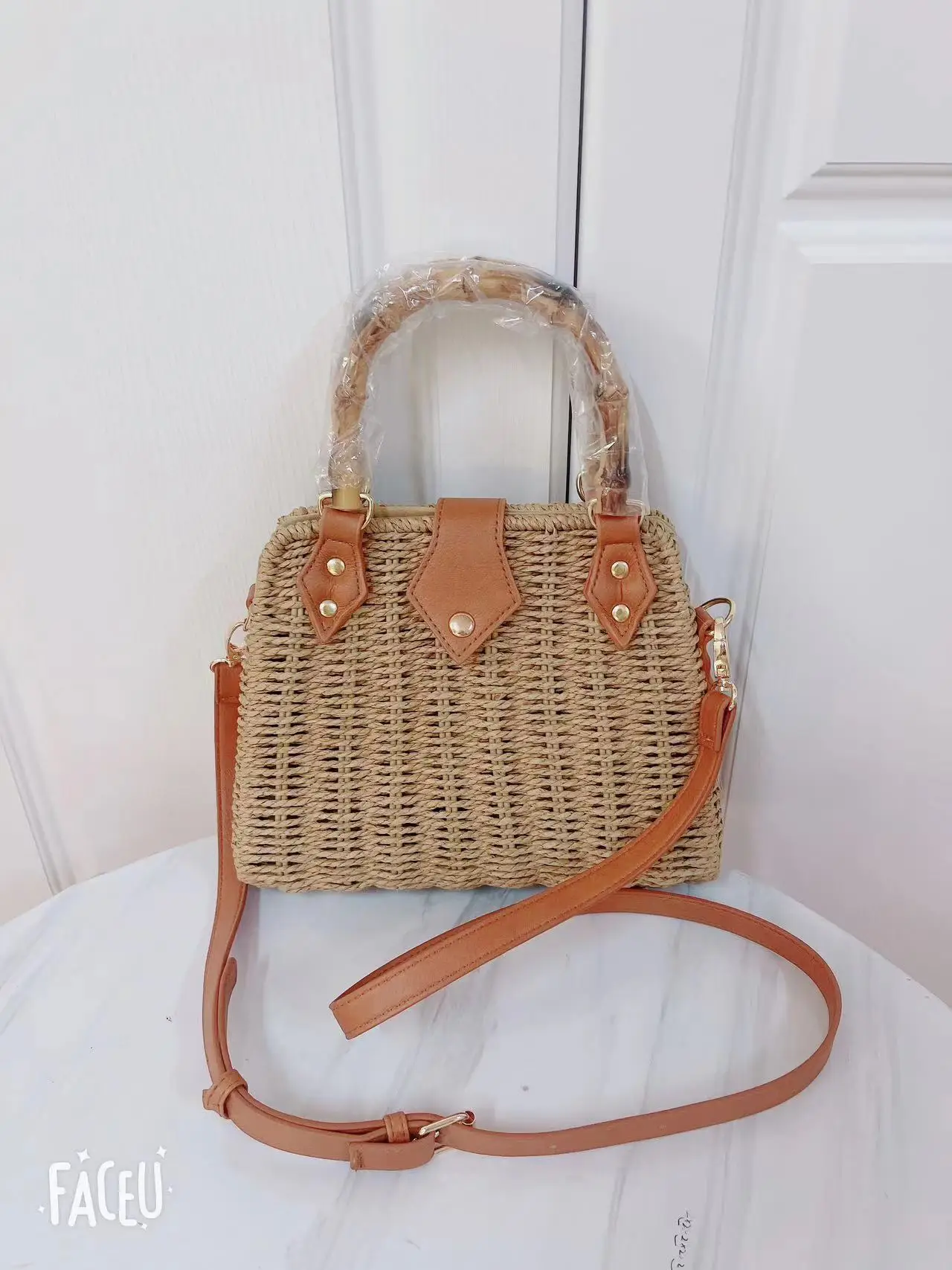 

2023 Hot Sales Women Handmade Straw Shoulder Bags Cross Body Bags For Girls Fashion Summer Phone Bags Drop Shiopping