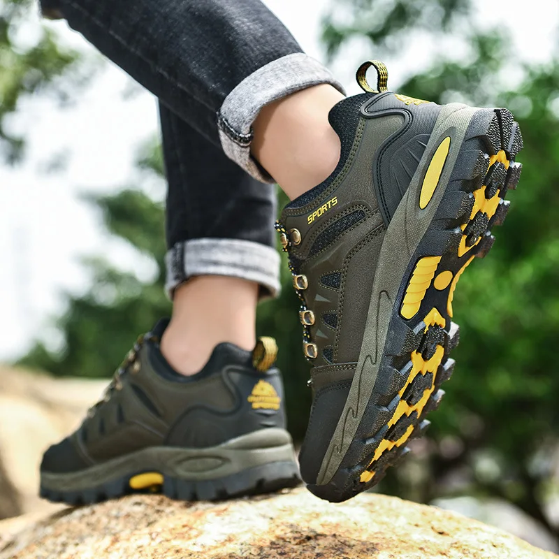 Mountaineering quick-dry breathable sports shoes, outdoor running low-top shoes, non-slip, wear-resistant, lightweight for hiking