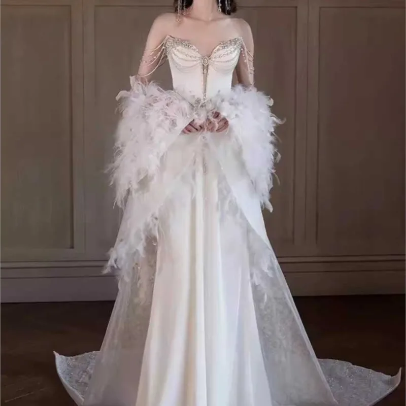 Jednoliniowa, ciężka, ręcznie robiona lekka suknia wieczorowa, nowa mała satynowa sukienka