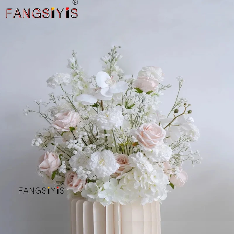 فاخر الأبيض الوردي الممر الطابق الأزهار ترتيب الزفاف خلفية صفير الورد السحلية الطفل التنفس ديكور زهرة صف الطرف المورد