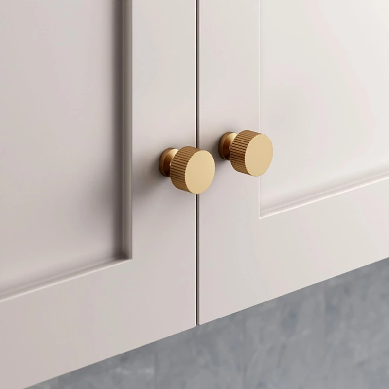 Brass Retro  Cabinet Knobs, Elegant Ribbed Handles for Drawers Dressing Tables Modern Golden Metal Cabinet Pulls for Home