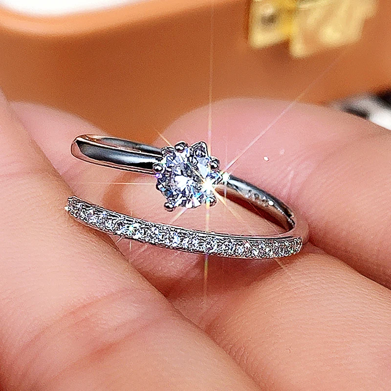Huitan Delicate Silver Color Opening Circle Rings for Women Inlaid Dazzling Crystal Cubic Zirconia Daily Wear Statement Jewelry