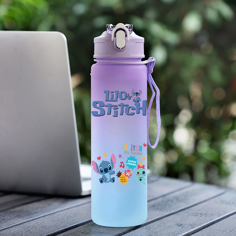 750ML Butelka na wodę Anime Cartoon Disney Lilo Stitch Kubek do picia o dużej pojemności Przenośny kubek na wodę do uprawiania sportów na świeżym powietrzu Prezent dla dzieci