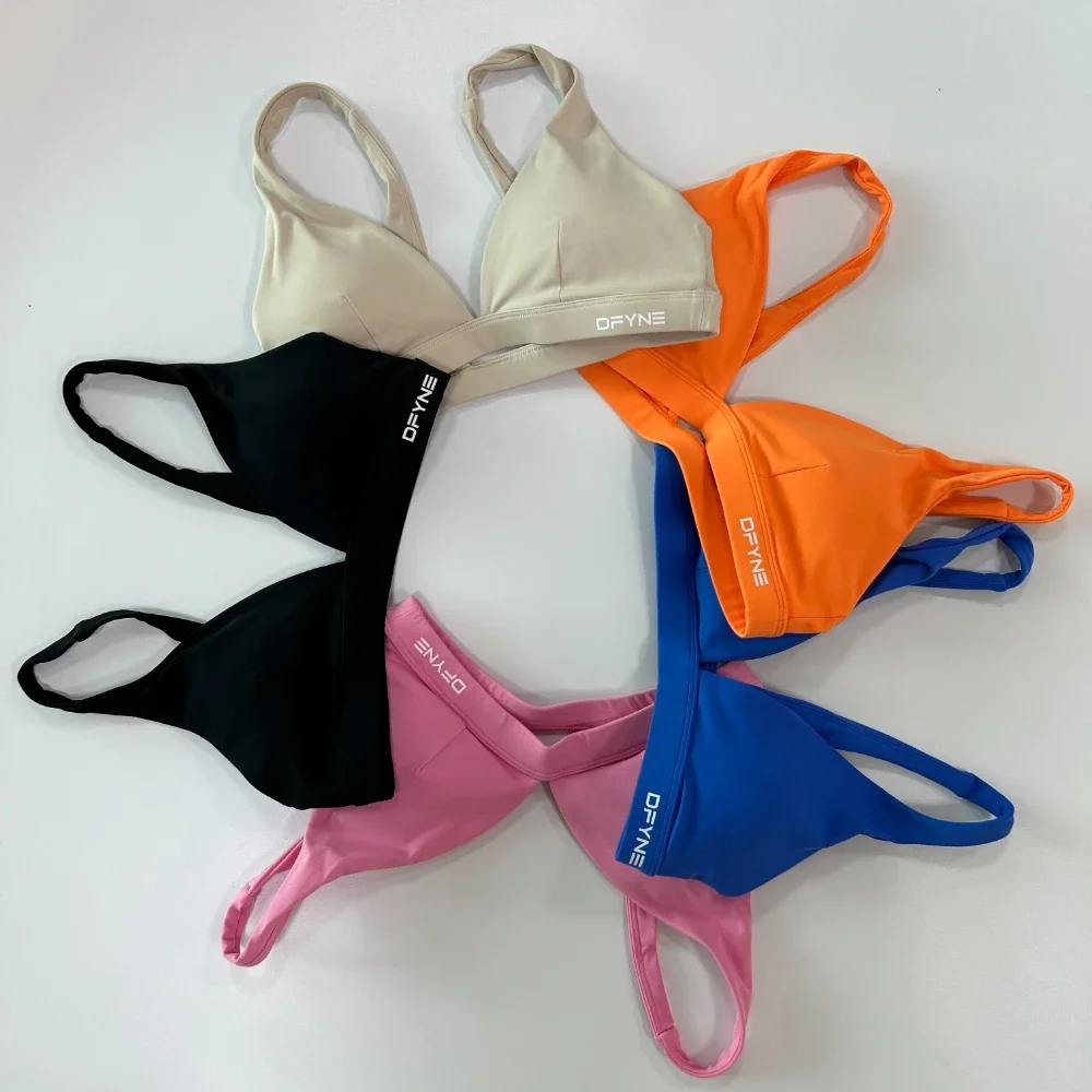 D5,00 ne-Soutien-gorge de sport avec logo pour femme, sexy, dos ouvert, col licou en V, entraînement, fitness, gym, haut court, rembourré, yoga