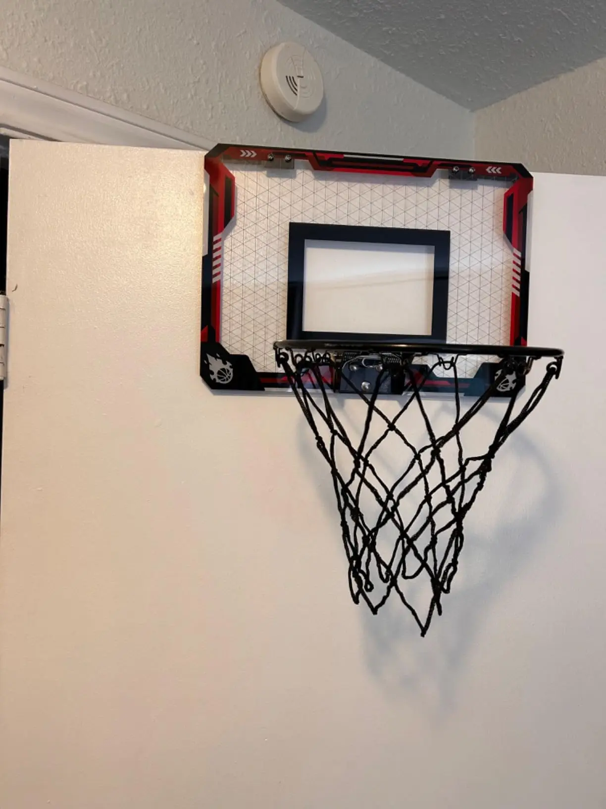 2025 Mini basketbalring binnen voor kinderen met 4 ballen Opvouwbaar boven de deurventilator Bord Buitenspeelspeelgoed