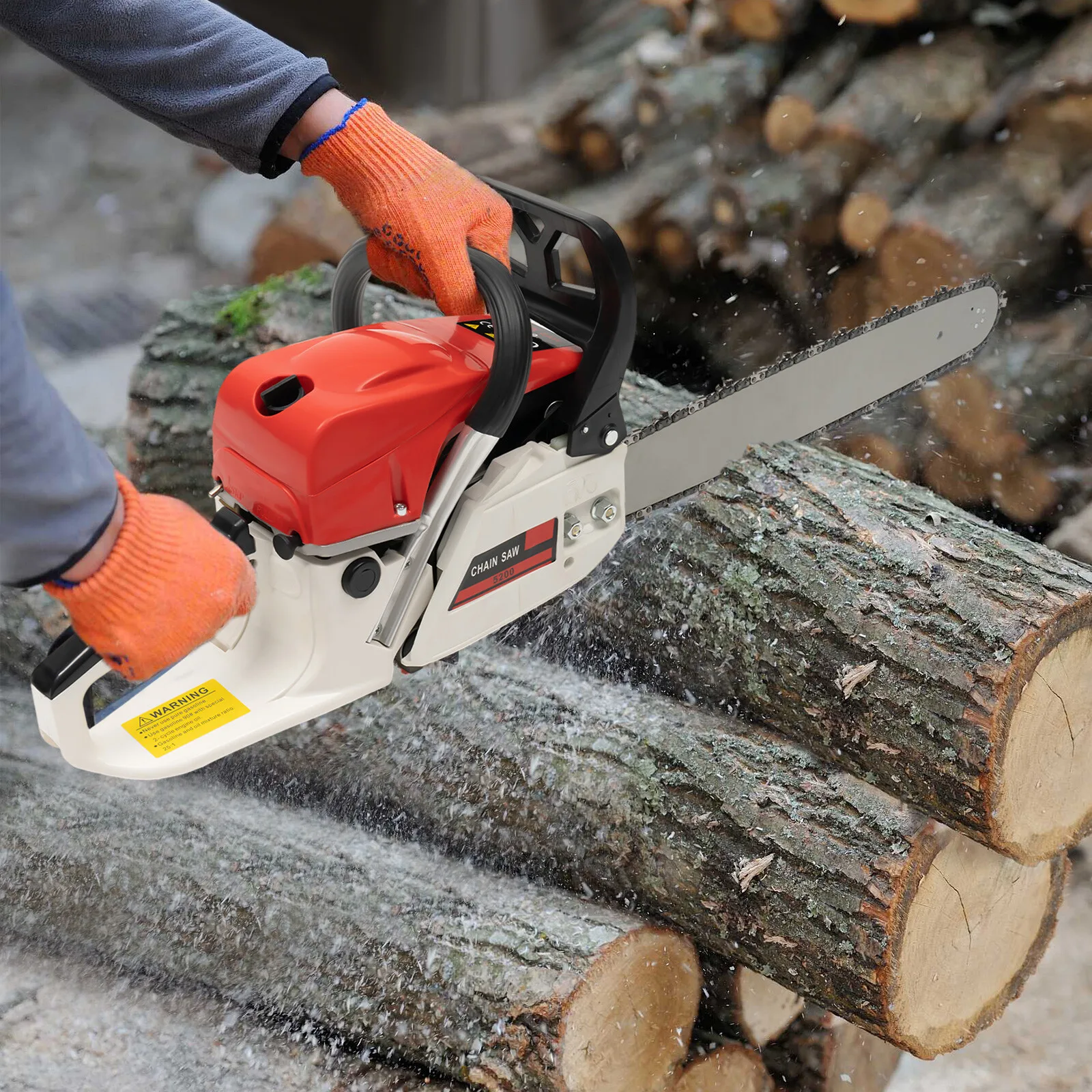 

Удобная и простая в использовании бензиновая бензопила — ручной пружинный стартер, нескользящая амортизирующая эргономичная ручка