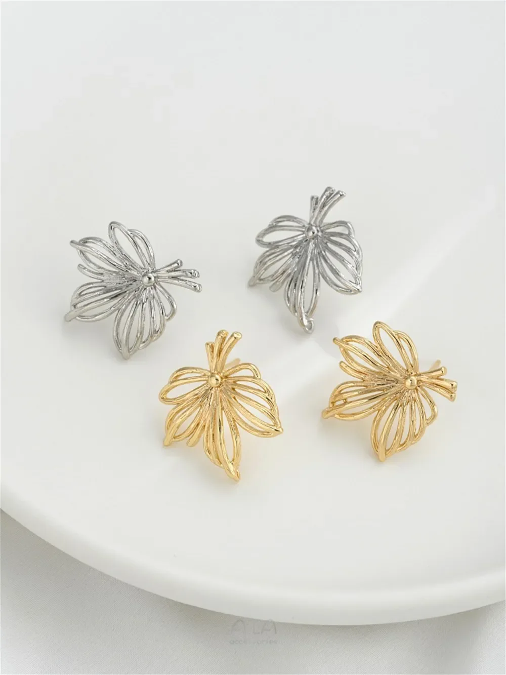 14K Gold-plated Hollow Maple Leaf Earrings with Rings 925 Silver Needle Handmade Diy Ear Accessories E387