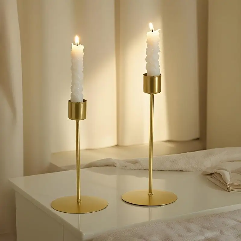 Image 5: Décor de salon, bougeoirs dorés de style européen, idéaux pour les décorations de mariage et de fête