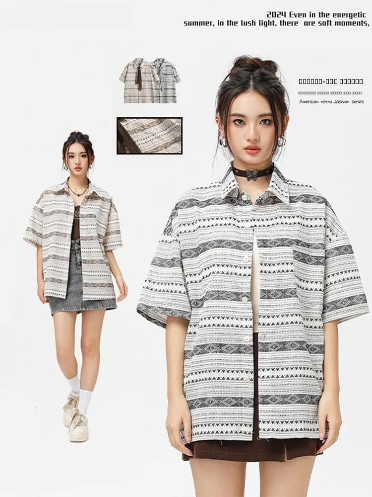 

Мужская повседневная рубашка в полоску с коротким рукавом, тонкая, в американском ретро-стиле, летняя, легкая, для пар, свободного кроя, на пуговицах