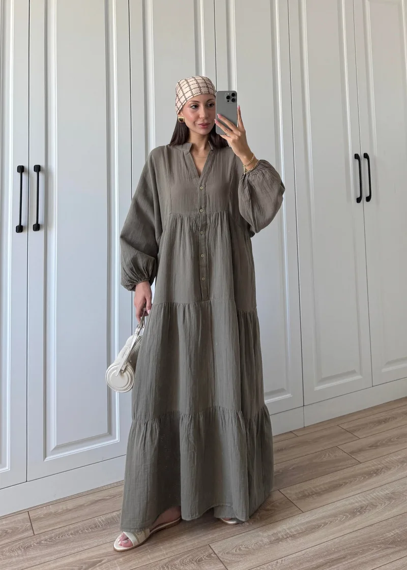 

Casual Daily Dress Solid Color Loose Temperament Elegant Commuter Style Long-sleeved Mid-waist High-neck Pullover A-line Skirt