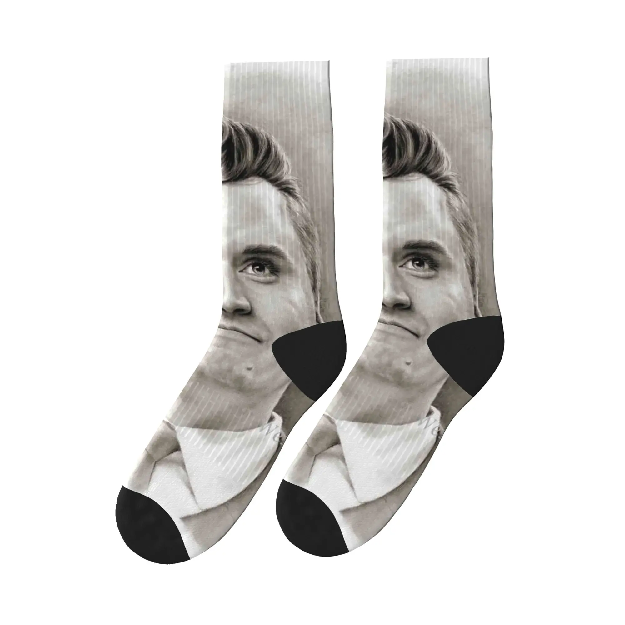 

Мужские носки Чарли Кирк, портретные эскизы, художественные чулки, противоскользящие теплые мягкие носки, осенние повседневные дизайнерские спортивные носки на открытом воздухе