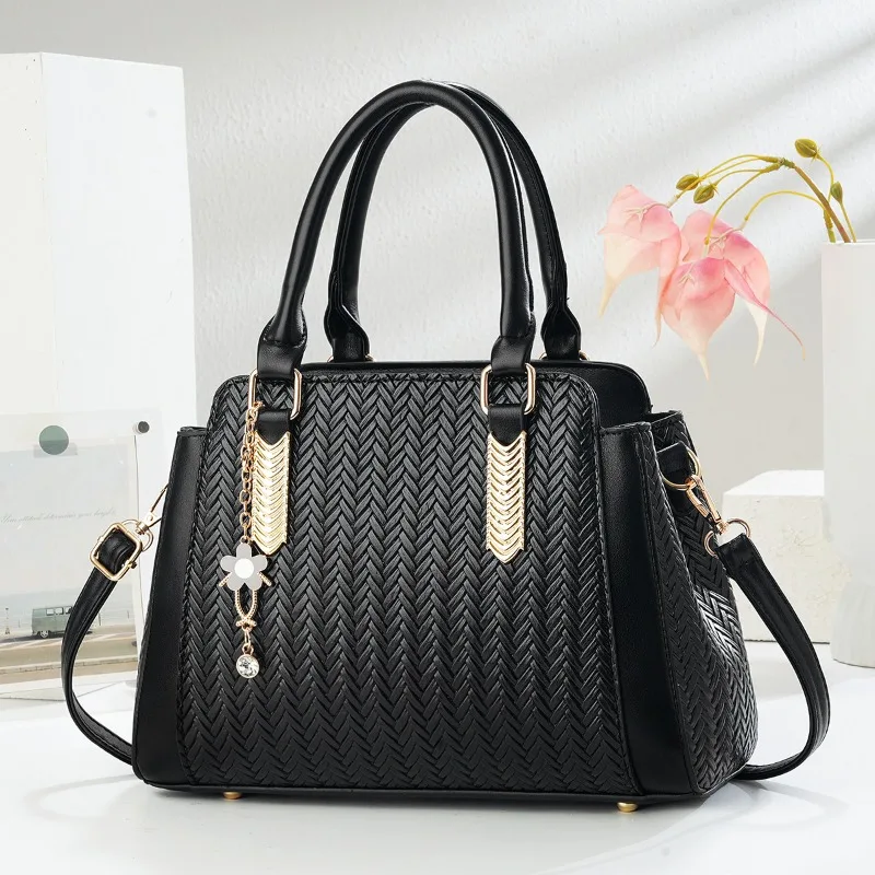 سعة كبيرة حقيبة يد عصرية للسيدات حقيبة كتف موضة عادية ركاب دلو حقيبة يد نسائية فاخرة بولسا الأنثوية