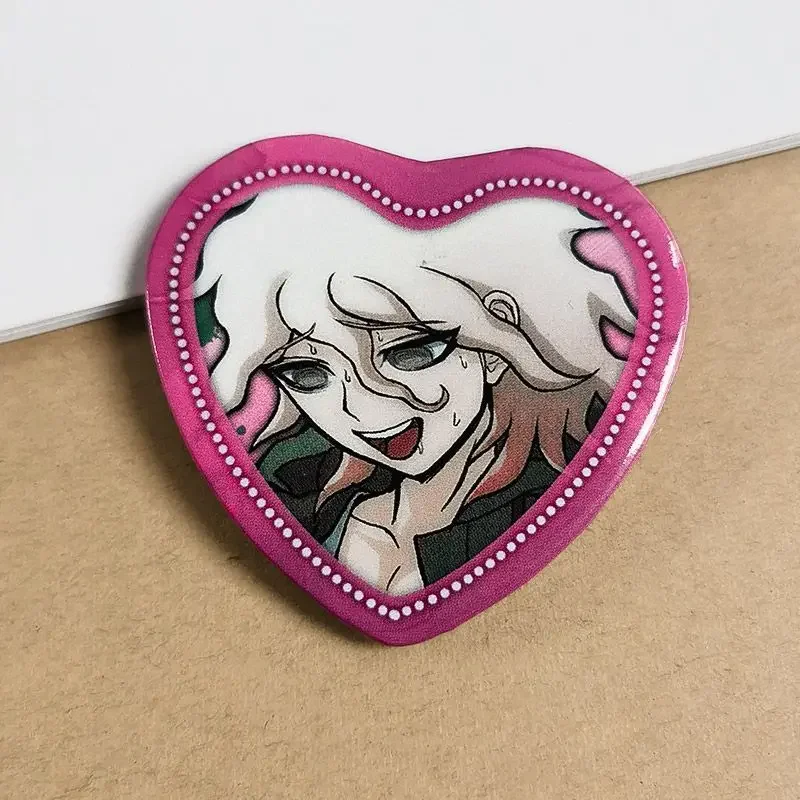 دانغانرونا الحب شارة ميكان تسوميكي ناجيتو كومايدا هيناتا هاجيمي نانامي شياكي أنيمي شارة معدنية أكياس بروش دبوس تأثيري هدية