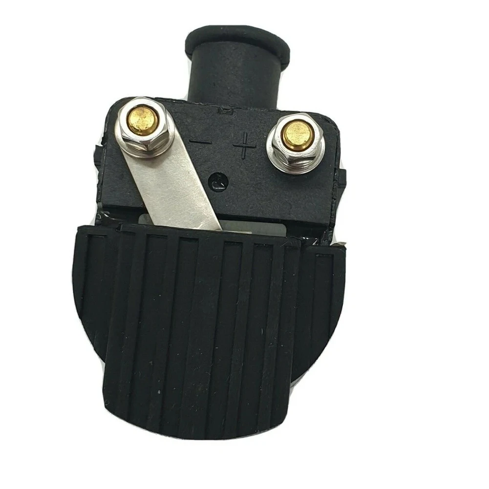 

Ignition Coil for Mercury Outboard 6HP to 225HP Serves as Replacement for 339 835757 339 832757 Engine Performance
