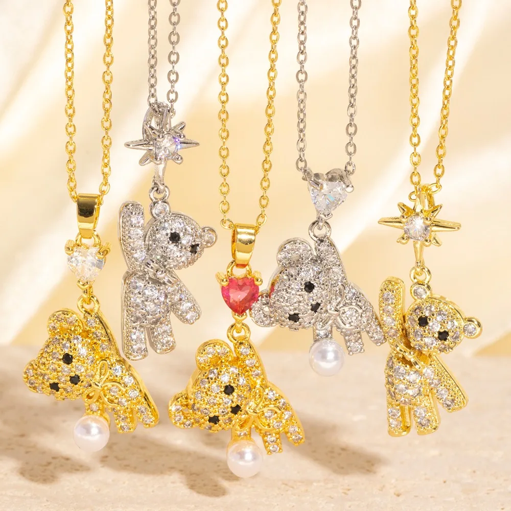 Exquisite Hip-hop Shiny Inlaid Zircon Eight-pointed Star Say Hello Bear Pendant Necklace for Women Cute Stainless Steel Jewelry