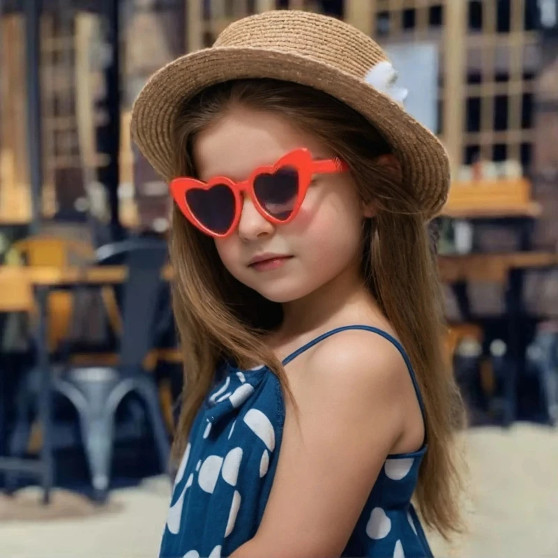Fashion Kids Sun Glasses Heart-Shaped Sunglasses for Children Cute Love Heart Frame Eyeglasses Vintage UV Protection Eyewear