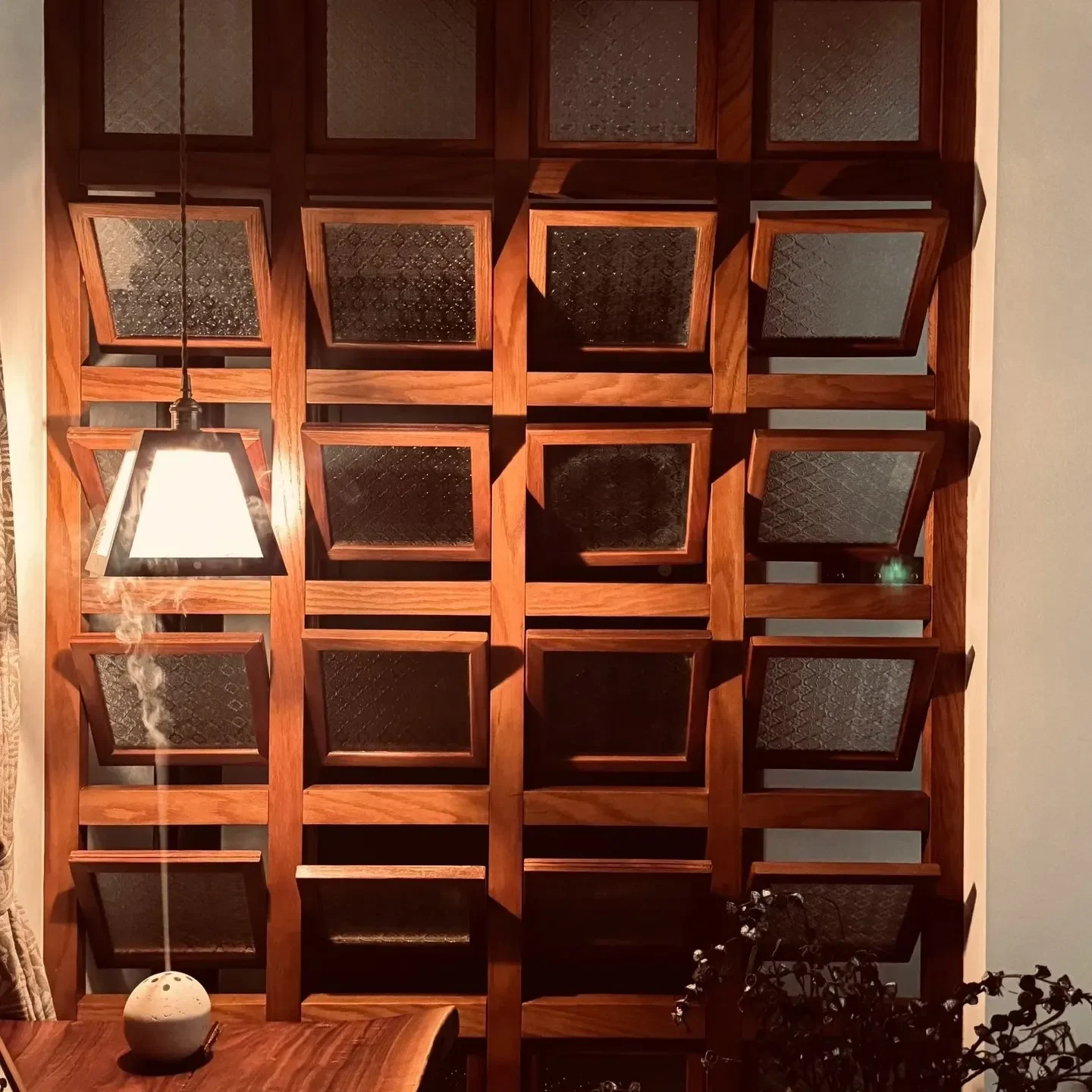 Rotatable lattice screen French glass porch partition Middle ancient style advanced sense occlusion