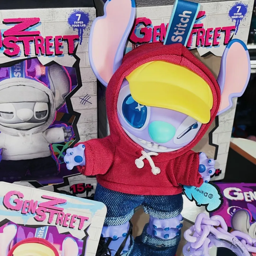 Figurita decorativa de la serie Disney Stitch Streetwear, colección Original de Gen Z, lindo colgante de vinilo, caja ciega de cumpleaños para niños