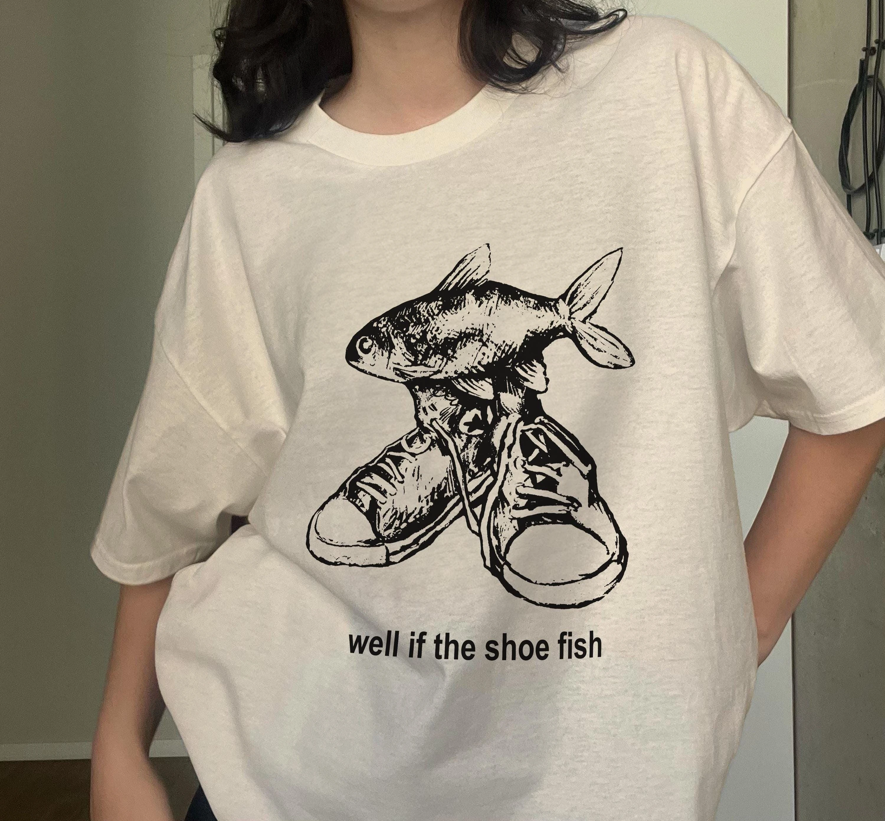 Shoe Fish Cursed T-Shirt Y2K Tee Funny Bass TShirt Ironic Meme Shirts That Go Hard, Weirdcore Oddly Specific Tee Y2K 90s  Shirt