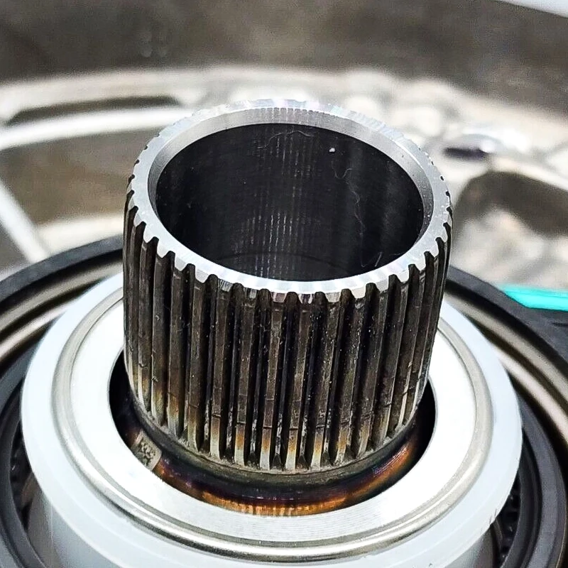 100% テスト済みオイルポンプ 10R80 トランスミッションポンプアセンブリ 24278077 GM フォード RFHL3P-7F335 に適合