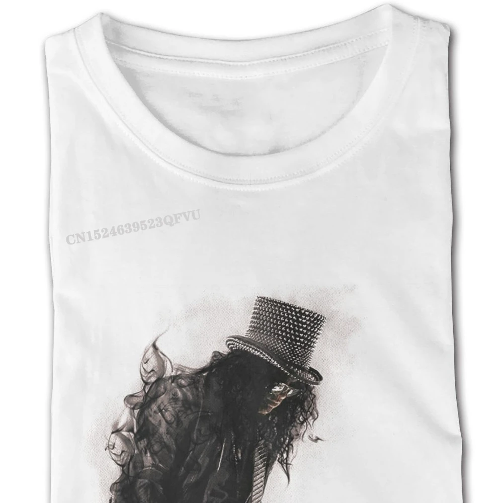 Cool Slash Playing Guitar Rock Music Band Gun N Roses T Shirt Men Custom Made Retro Cotton Kawaii Gothic Style TShirt